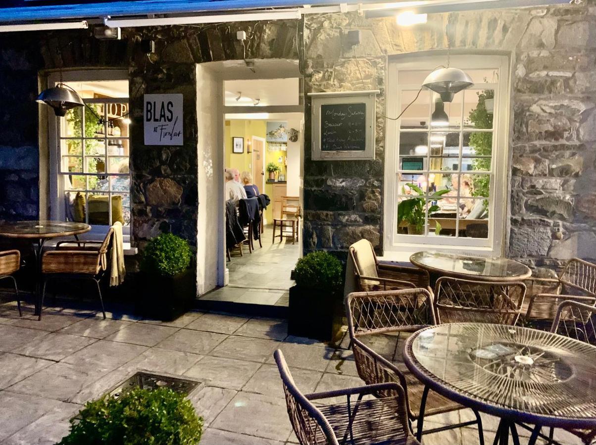 Blas At Fronlas Cafe - The Heart Of Newport Newport (Pembrokeshire) Exterior foto